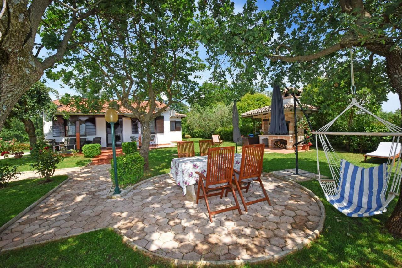 Holiday Home Sergo Пореч Екстер'єр фото